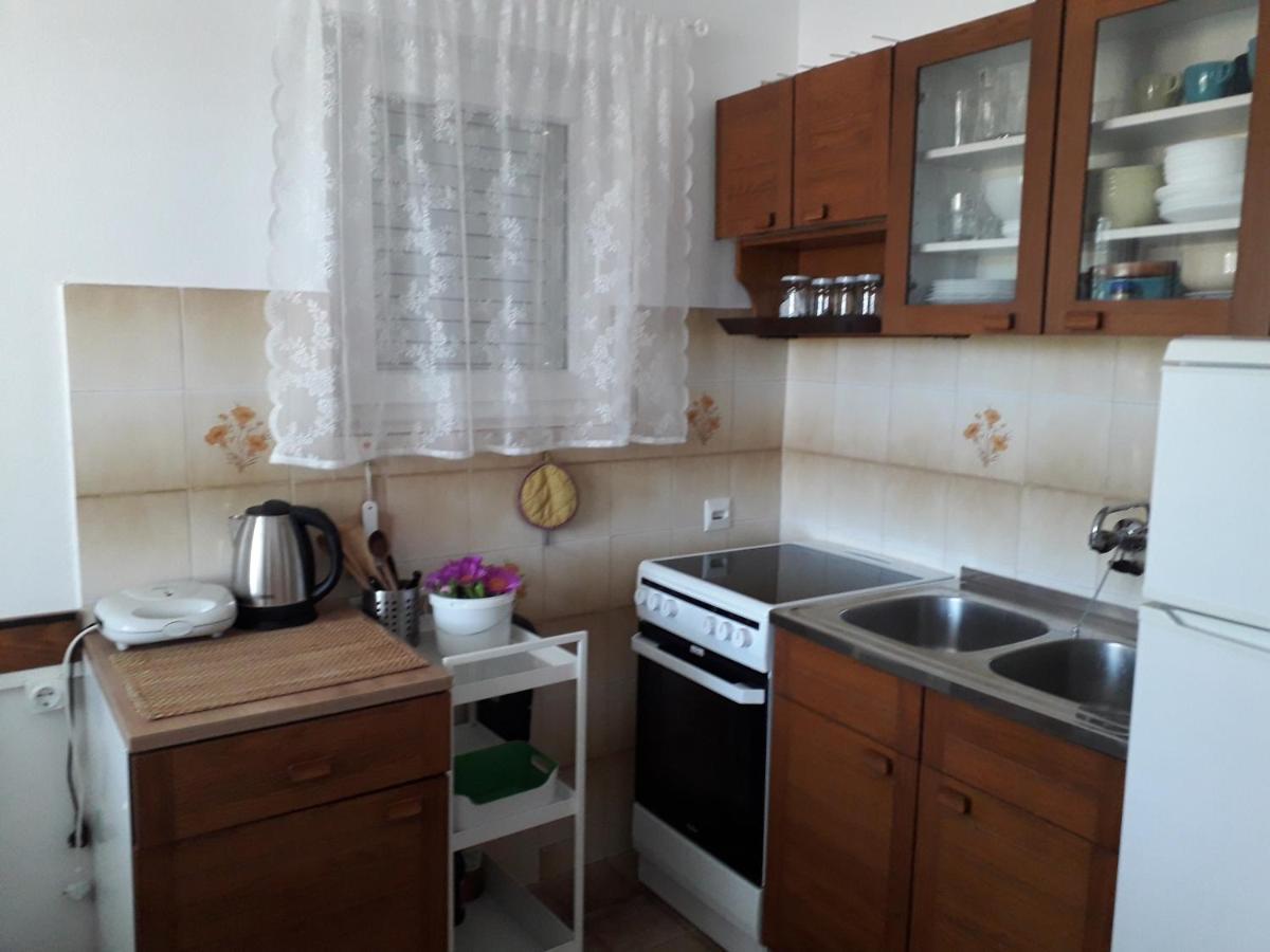 Holiday Home Novalja Luaran gambar
