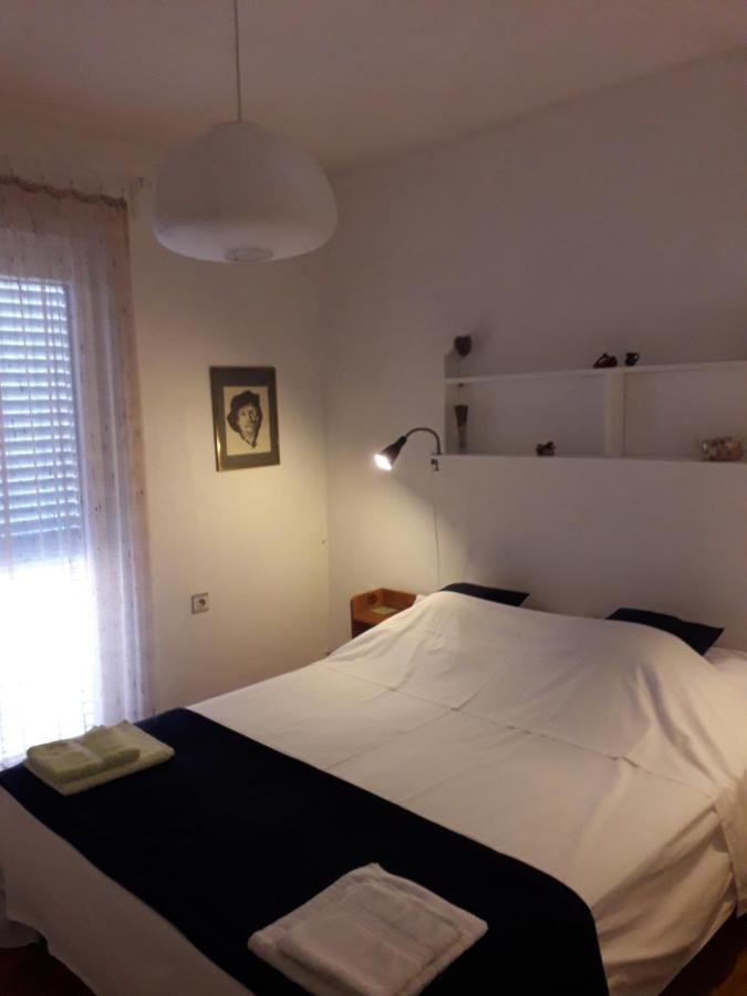 Holiday Home Novalja Luaran gambar