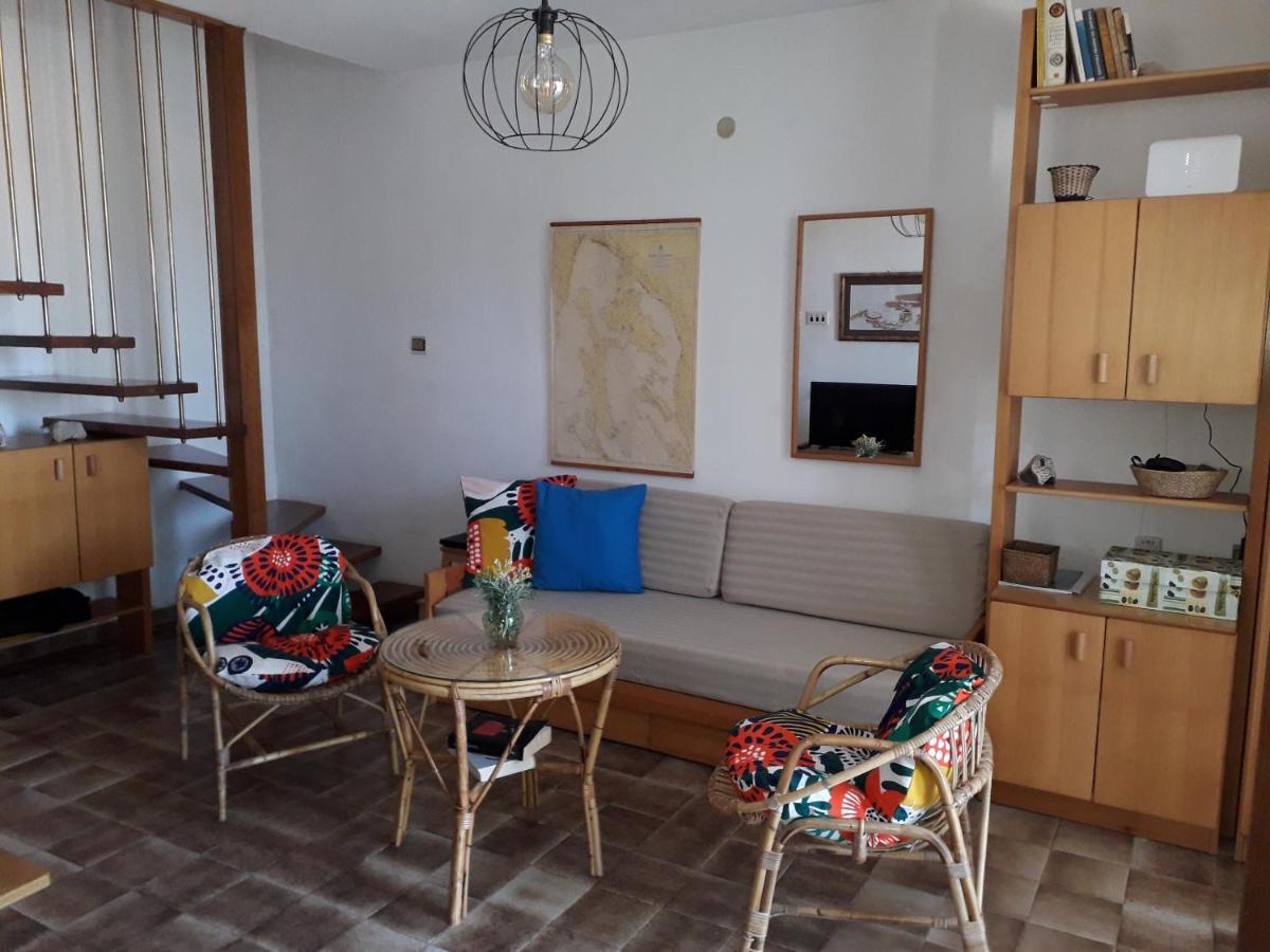 Holiday Home Novalja Luaran gambar