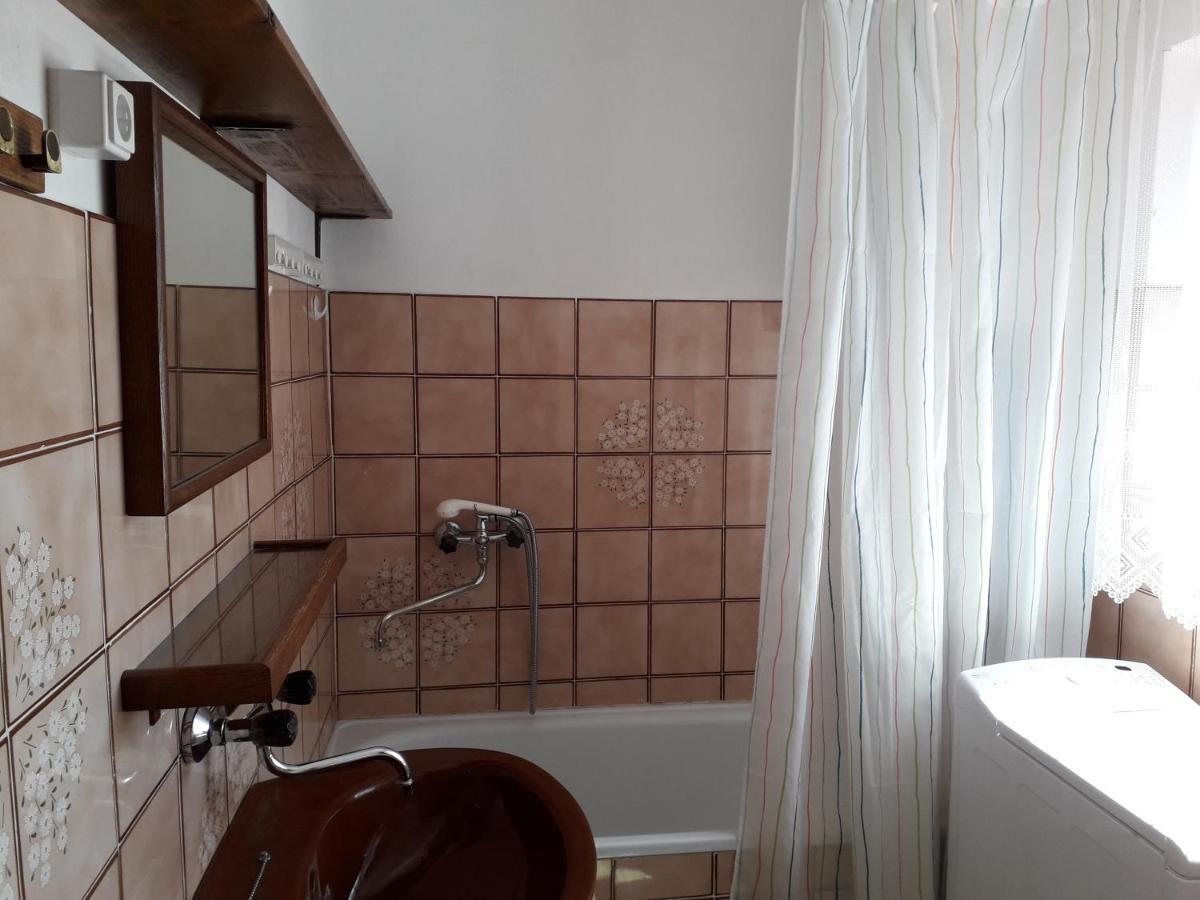 Holiday Home Novalja Luaran gambar