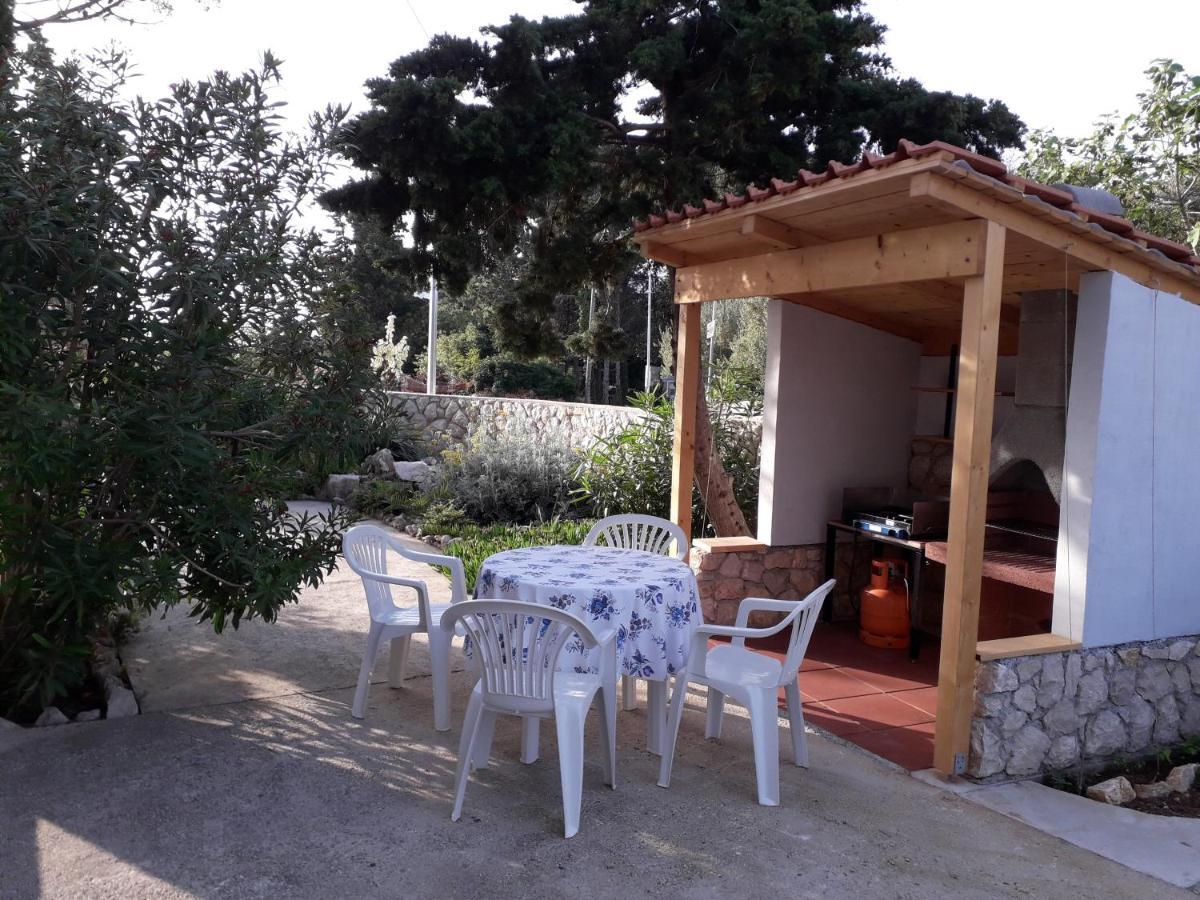 Holiday Home Novalja Luaran gambar
